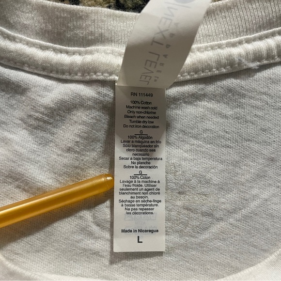 Hot Topic Cowboy Bebop Tee - Picture 4 of 4